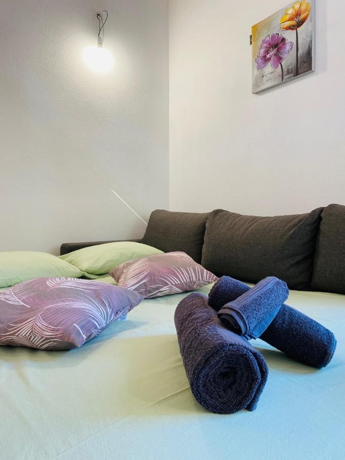 B&B Al Centro - Ossi Екстериор снимка