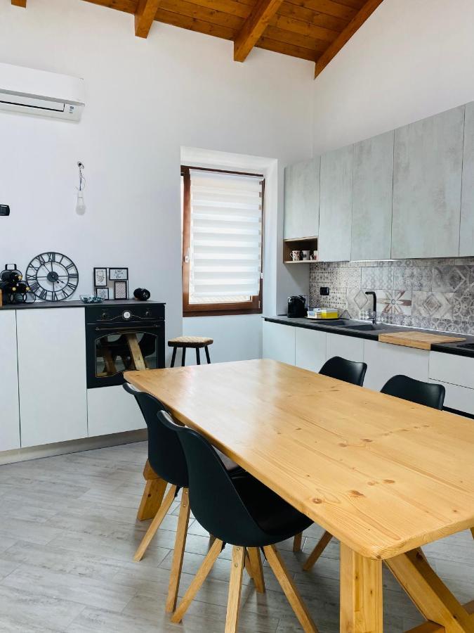 B&B Al Centro - Ossi Екстериор снимка