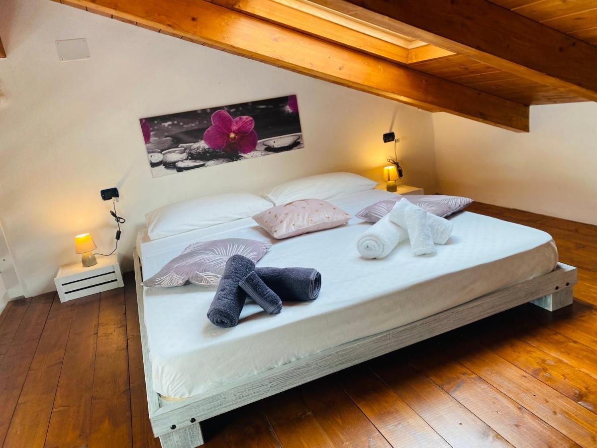 B&B Al Centro - Ossi Екстериор снимка